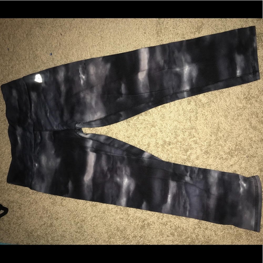 Cut workout pants